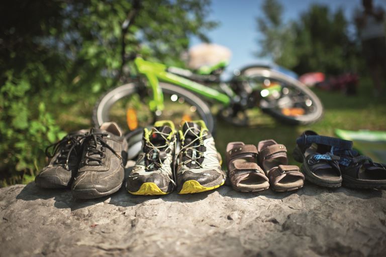 Westallgäu Radfahren Schuhe und Rad 768×512